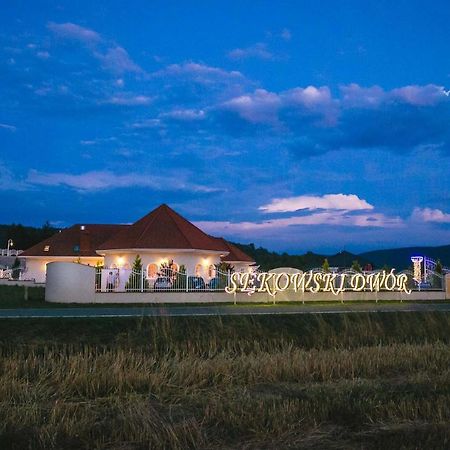Sękowski Dwór Sekowa Exterior foto